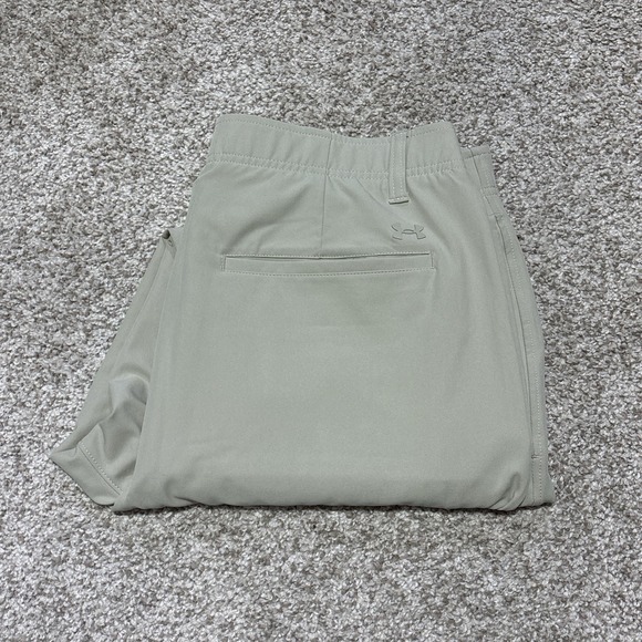Under Armour Other - Under Armour Pants Mens 36x30 Beige Stretch Golf Khakis Elastic Waist Casual